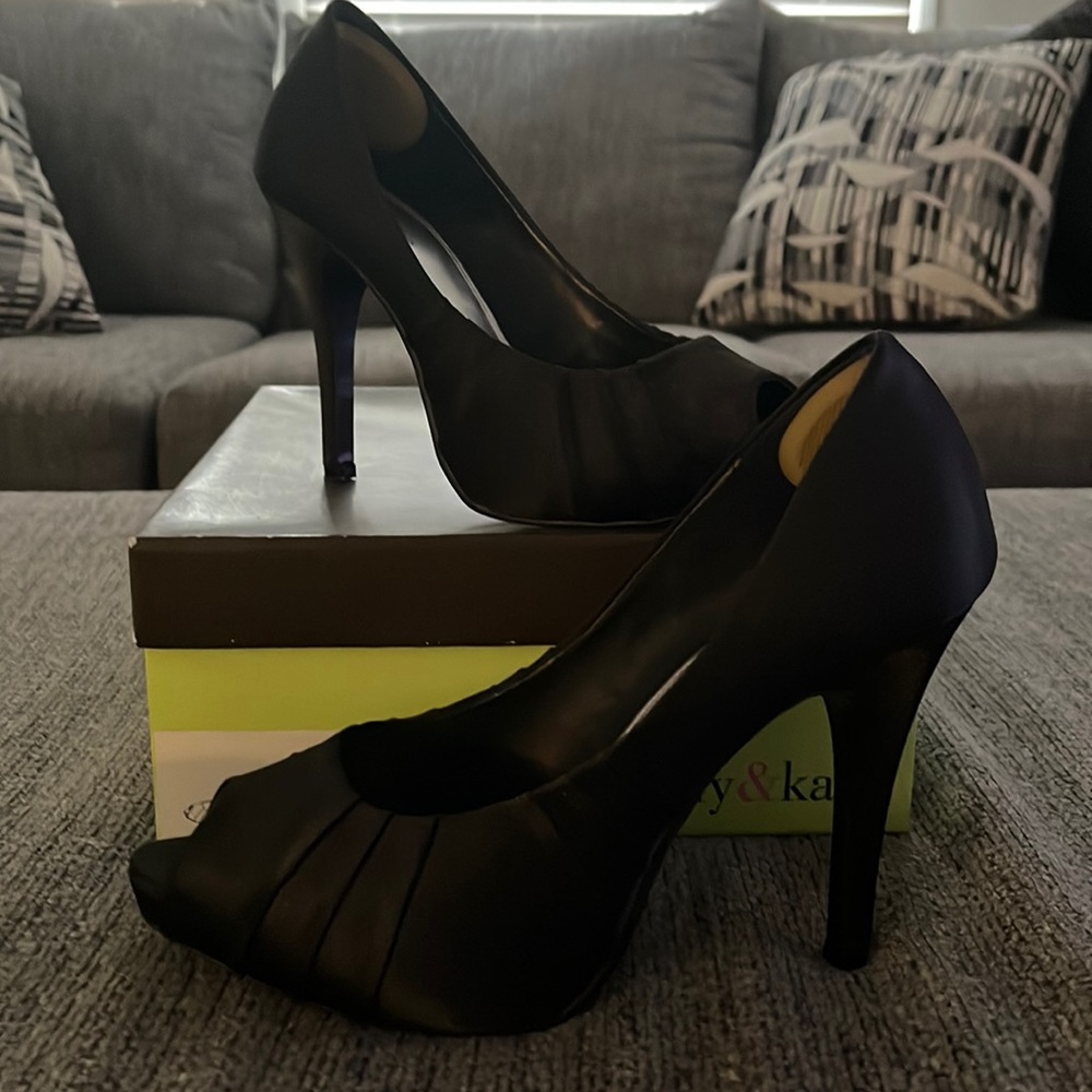 Open toe heels